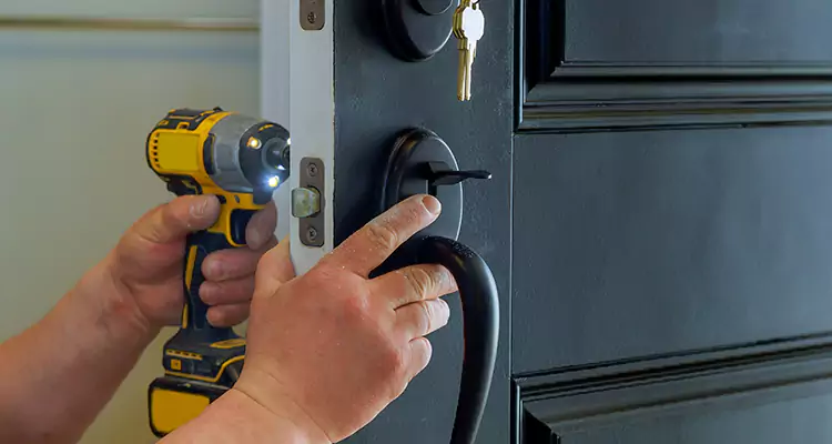 Comprehensive Door Lock Repair Services in Palmetto Bay, FL