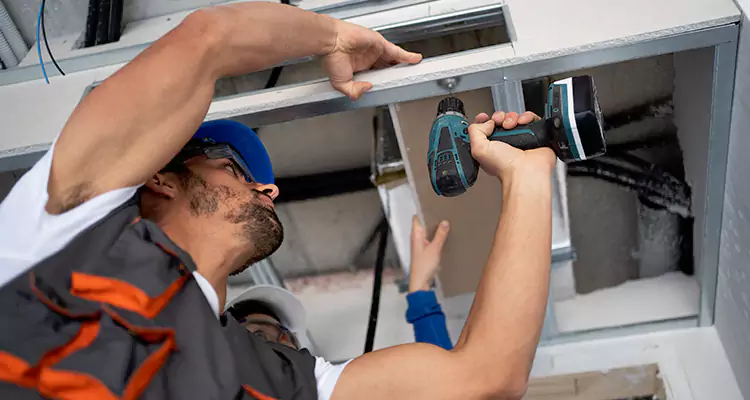 Emergency Overhead Door Repair in Palmetto Bay, FL