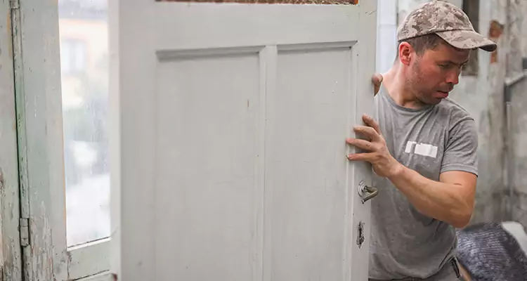 Home Front Door Replacement in Palmetto Bay, FL