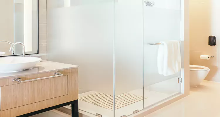 Expert Shower Door Fix and Repair in Palmetto Bay, FL