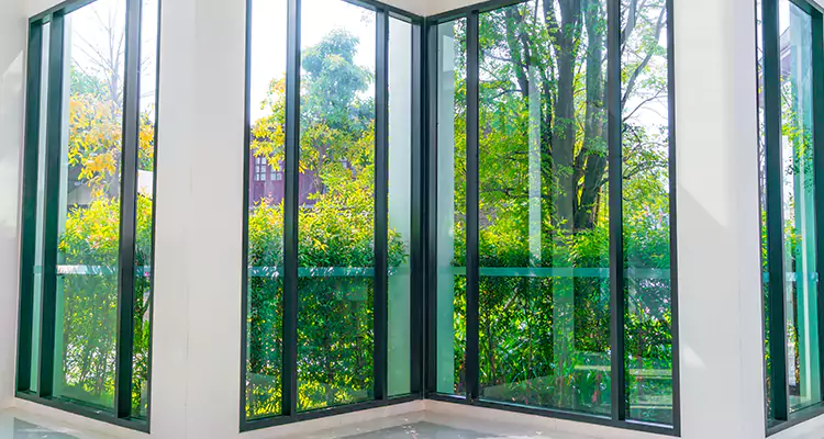 Folding Glass Balcony Door Repair in Palmetto Bay, FL