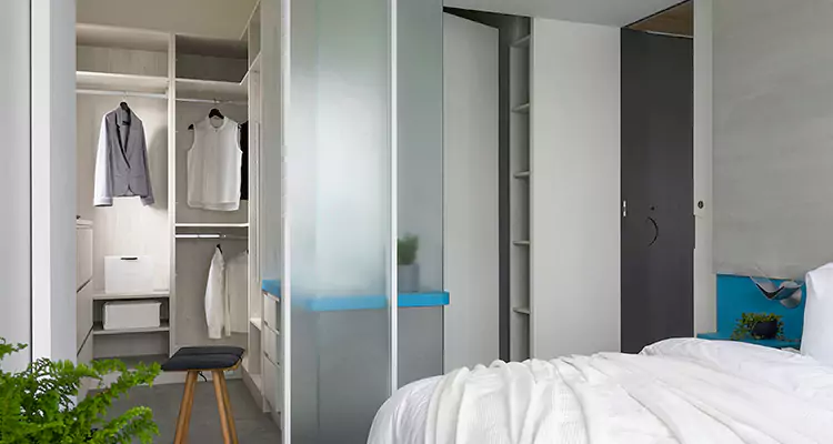 Closet Door Bi Fold Installation in Palmetto Bay, FL