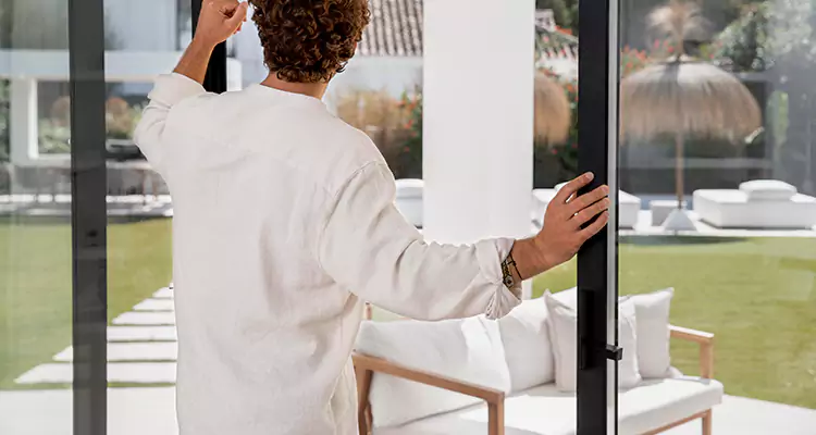 Fix Backyard Sliding Door Hard To Operate in Palmetto Bay, FL